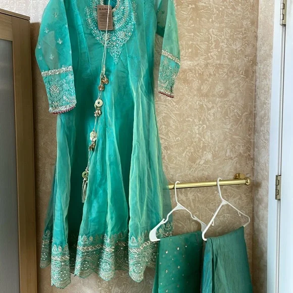slim fit dress slacks Unstitched Mbroidered Wedding Formals 2024 by Maria B